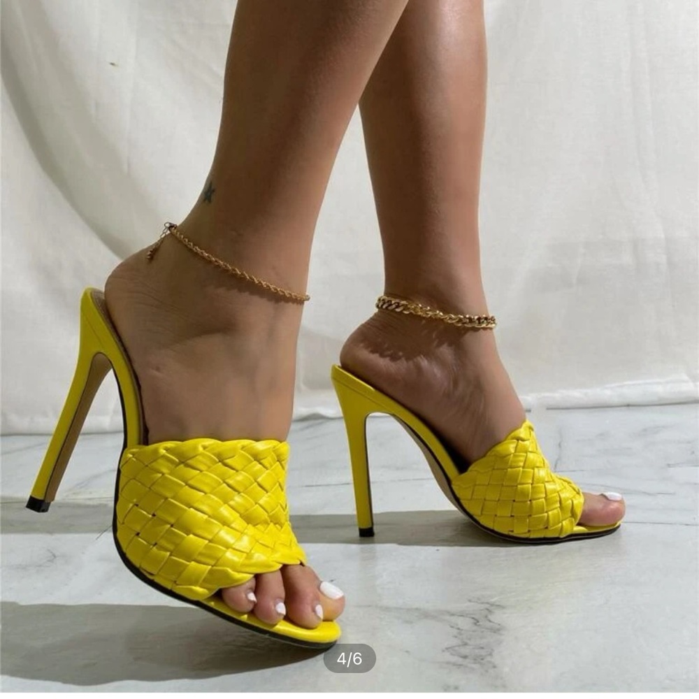 Yellow Heels